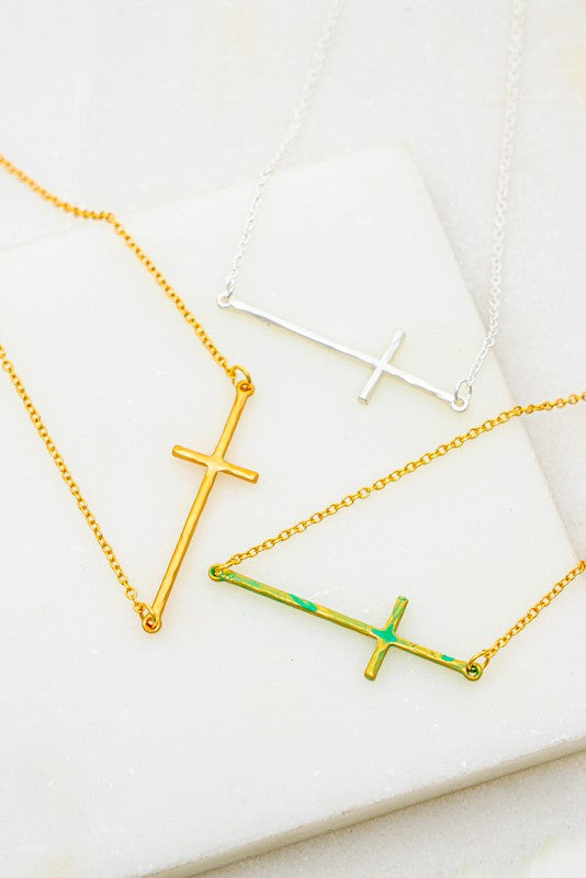HAMMERED SIDEWAY CROSS NECKLACE