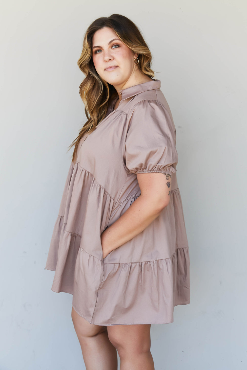 Zenana Venice Vibes Full Size Tiered Shirt