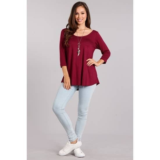 Basic 3/4 sleeve knit top