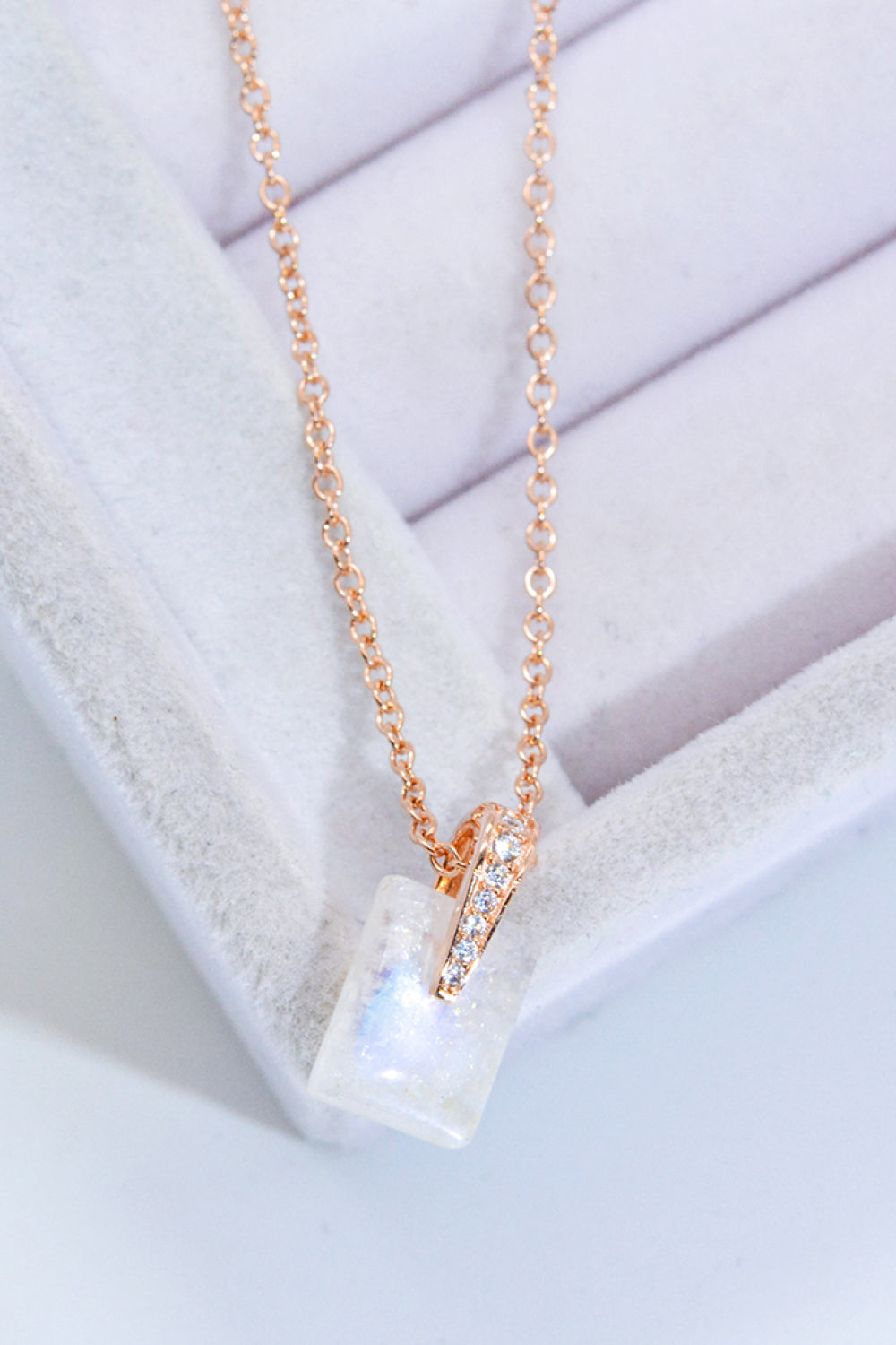 925 Sterling Silver Natural Moonstone Pendant Necklace