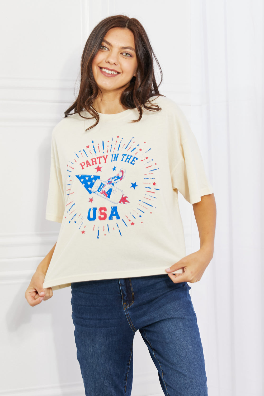mineB Party In The USA Graphic Crop Top