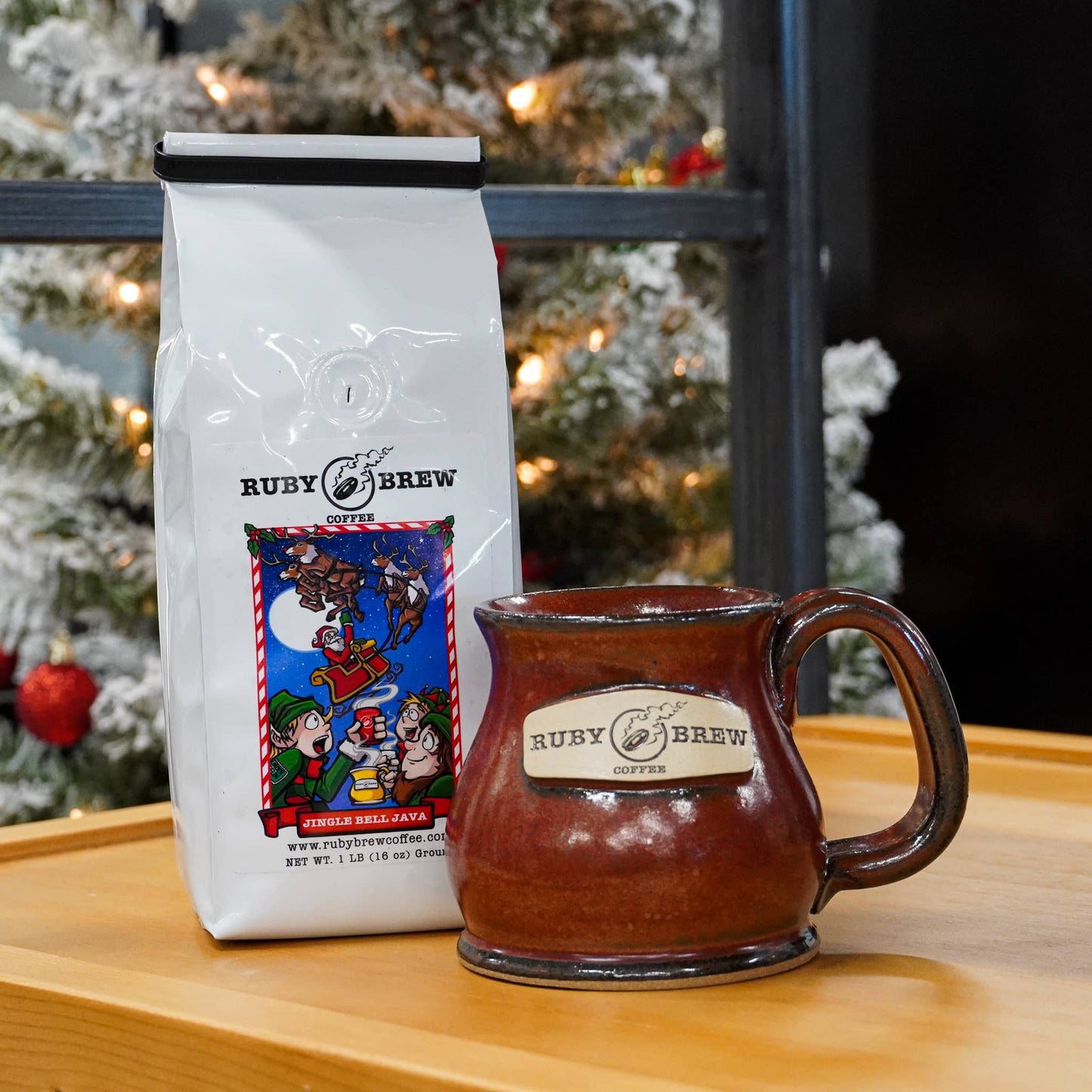 Jingle Bell Java Coffee Blend: Ground / 8 oz