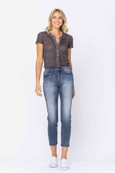 Judy Blue RAW HEM HIGH WAIST RELAXED FIT Jeans