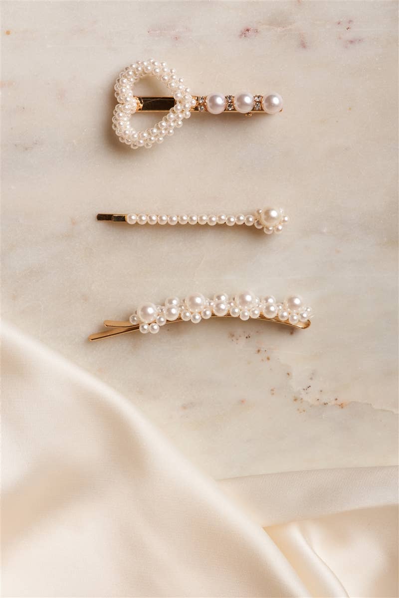 Gold Pearled Elegant Style Heart Bobby Pins